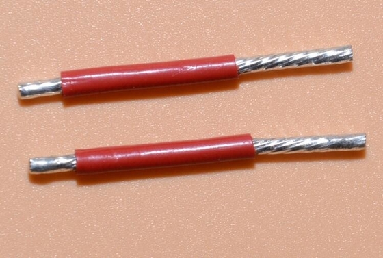 Mesin Crimping Solder Presisi Tinggi Jenis End Ganda Pneumatik Didorong